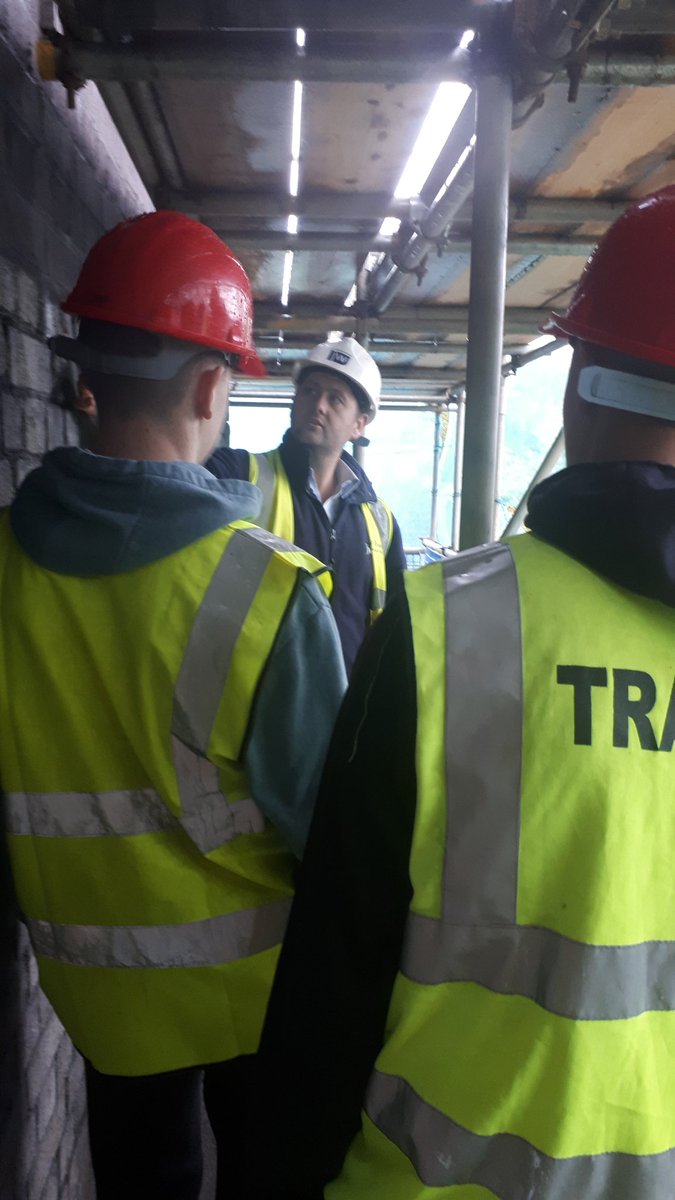 AlisonRees_'s tweet photo. Showcasing the great work of our local Contractors and how they inspire and invest in the young people entering the industry. 
#SeeYourSite welcomes #gowercollege, #nptcgroupcollege to two live sites thanks to @John_WeaverLtd
&amp; @AndrewScottLtd  @CITB_UK @CITB_Wales https://t.co/9NCEAFmloA