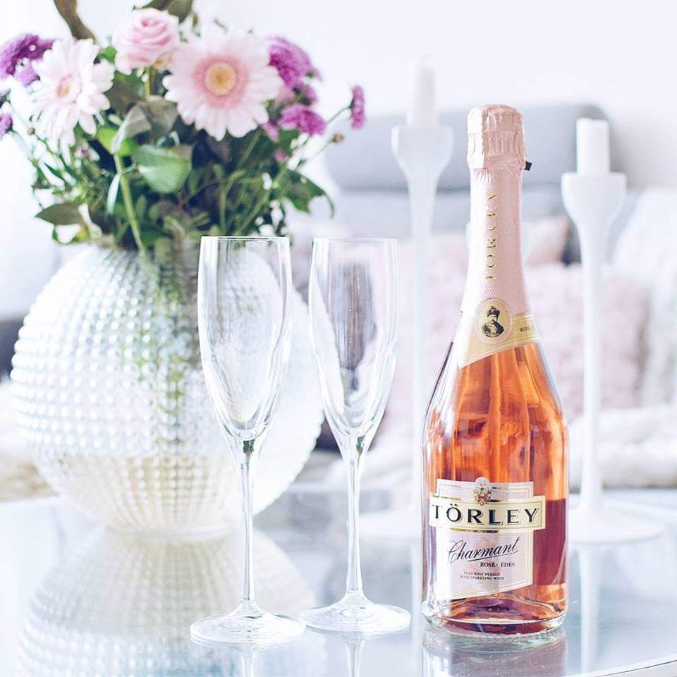 Are you planning an Event? 
we have TORLEY WINE for you
Only @20,000 /carton of 12bottles.. 
.call or wassap on 08068253810 #winetime #winetimes #winetime🍷 #drinksforevents  #owambesaturday #owambeparties #owambenaija #owambenation #owambevibe #owambeparty #owambespecial #owambe