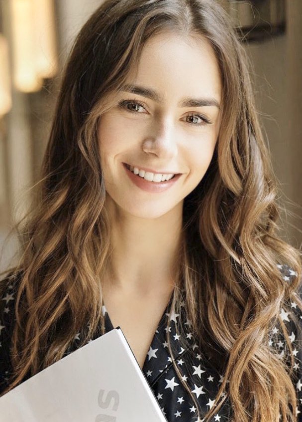 Twitter 上的 海外美女図鑑 Lily Collins リリー コリンズ イギリス出身の女優 主な出演作 あと1センチの恋 T Co Hmul95mbbg Twitter