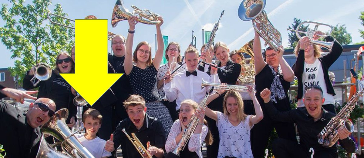 Waarom stemmen op jouw goede doel naar keuze via de link rabo-clubsupport.nl? Omdat DEZE jonge bassist een nieuw instrument nodig heeft! We zijn hard aan het sparen om onze jeugdleden op goede instrumenten te laten spelen. Dus,.. stemmen maar ;-)