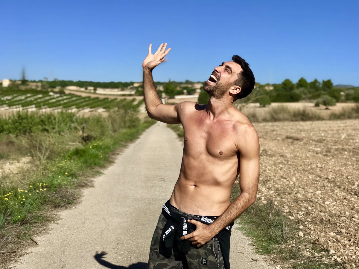 Festejando en #españa #mallorca ❤️
Recibiendo mis 36🥂 pirulos