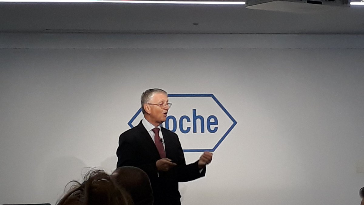 Carolin92437918's tweet photo. Great to hear @thewisdomofray making a strong case for better understanding and change in employer's perceptions of ex Service perceptions #transformingperceptions @_RocheUK @FiMTrust https://t.co/92NzV58esF