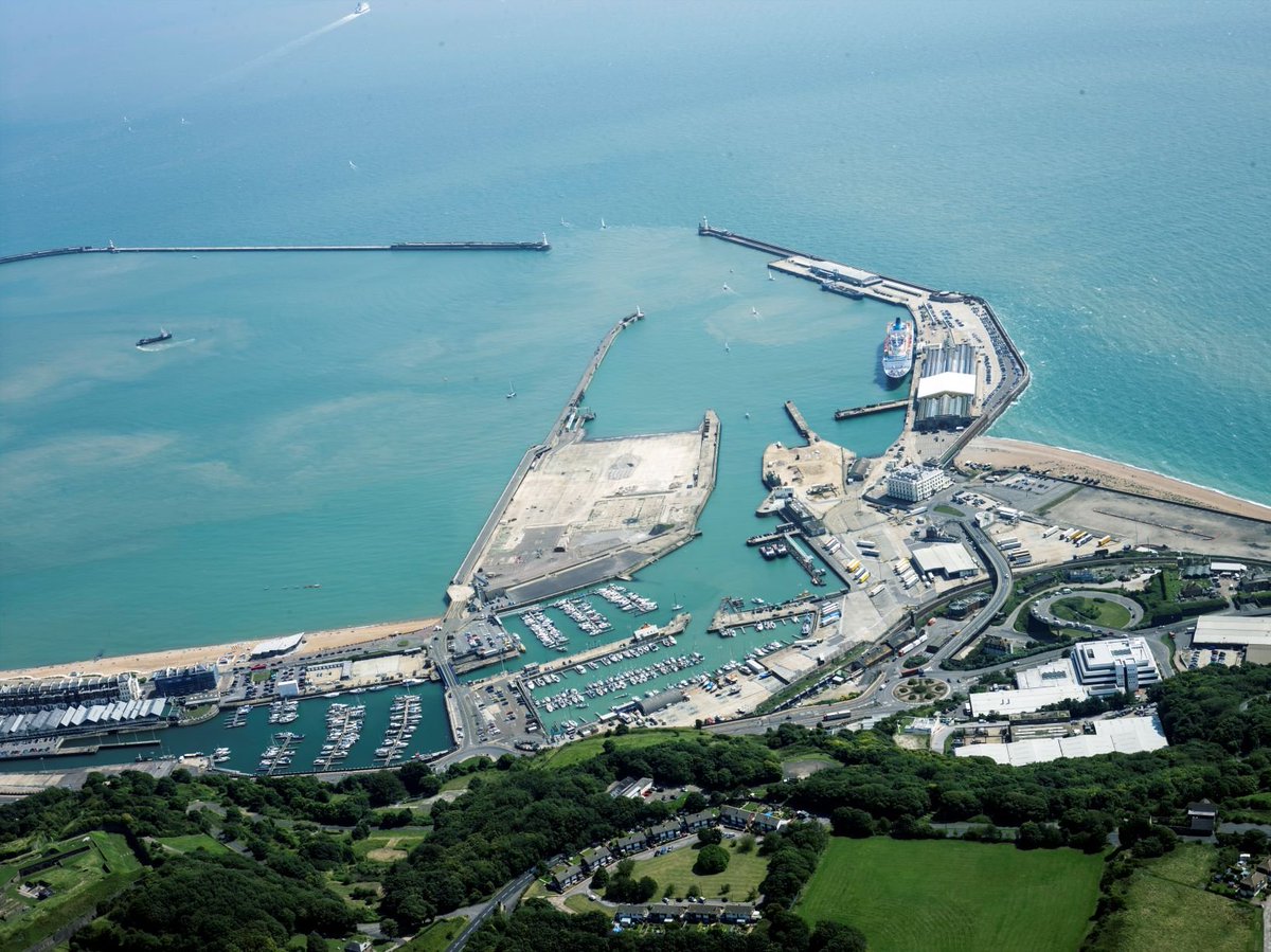 LR_Marine's tweet photo. As decarbonisation is a key topic at #Interferry44, our Passenger Ship Specialist Jane Jenkins examines how the ferry sector is playing a central role in trialing hydrogen solutions. Meet Jane to find out how we’re supporting different marine applications. https://t.co/IgN7bCKyxy https://t.co/VJPsCfuDQF