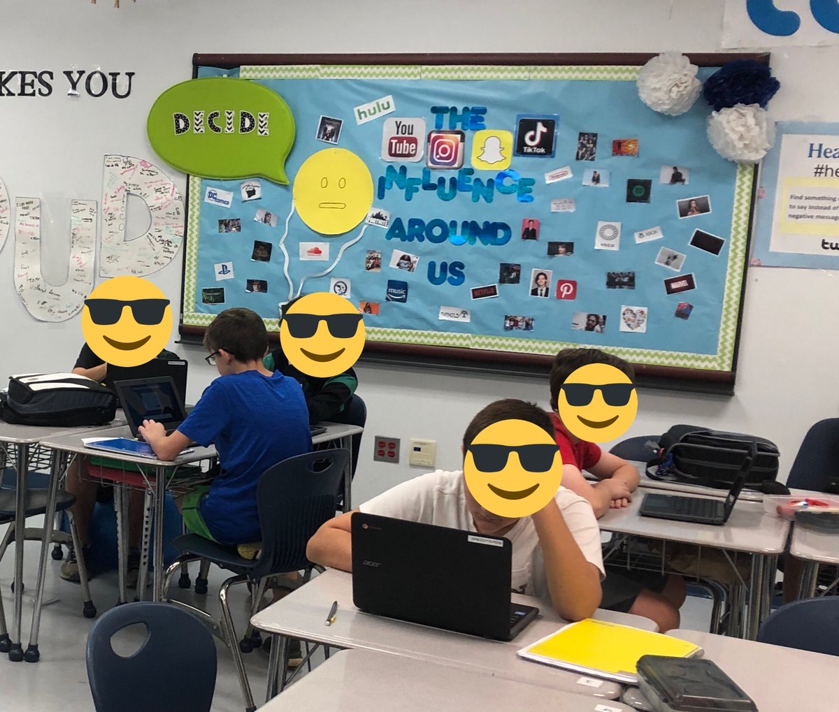 Thank you #aacpshped for the chrome books students are diving deeper into their #healthskills <a href="/SevernaParkMS/">Severna Park Middle</a>