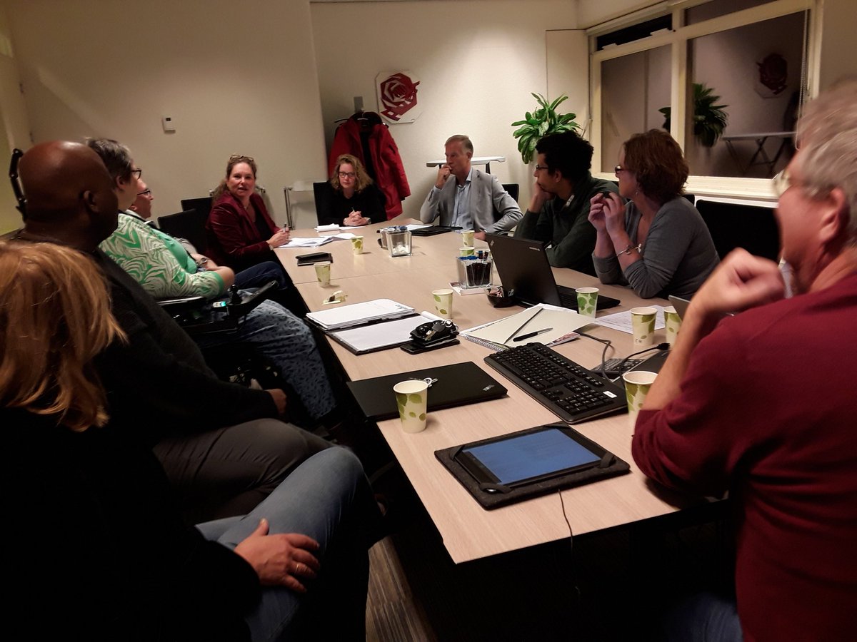 Gisteren rekenkamer op bezoek in fractie, ideeën voor onderzoek, ook via facebook en Twitter opgehaald, met ze gedeeld.