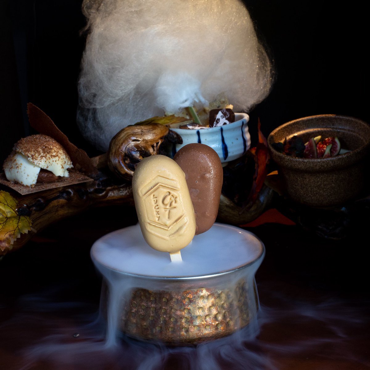 GordonRamsay's tweet image. Introducing... the @LuckyCatGR brunch !! Book here bit.ly/33n2uxJ #LuckyCatMayfair