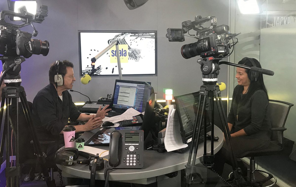 UtilitaArenaCDF's tweet photo. The amazing @lizbonnin is talking with @simonmayo on @ScalaRadio about @PlanetEarth2UK, which lands here in March.
For tickets call 029 2022 4488 | https://t.co/R8PeN2Cy0I.
#LizBonnin #SirDavidAttenborough #SevenWorldsOnePlanet #PlanetEarth2LiveInConcert https://t.co/7ezcjAiJD0