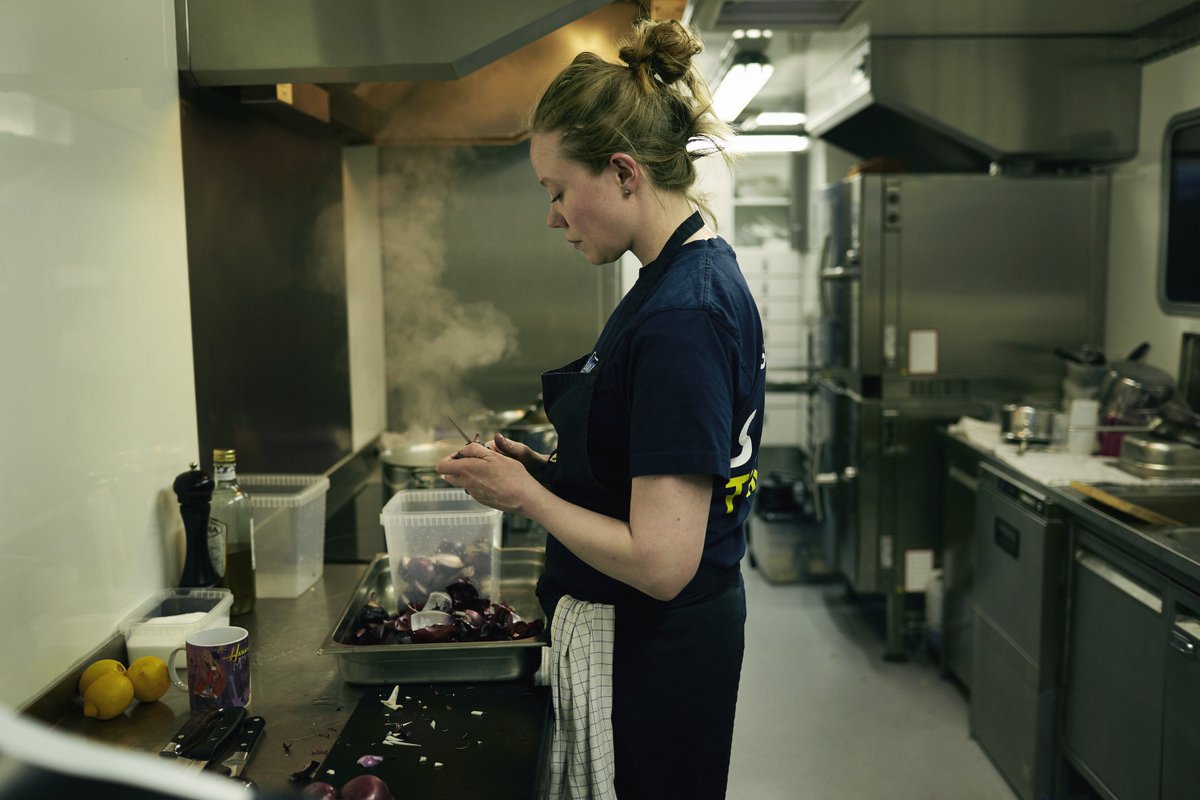 Then: innovating performance nutrition at the Tour de France.

Now: serving the travelers of the world. 

bit.ly/2Mmn4al