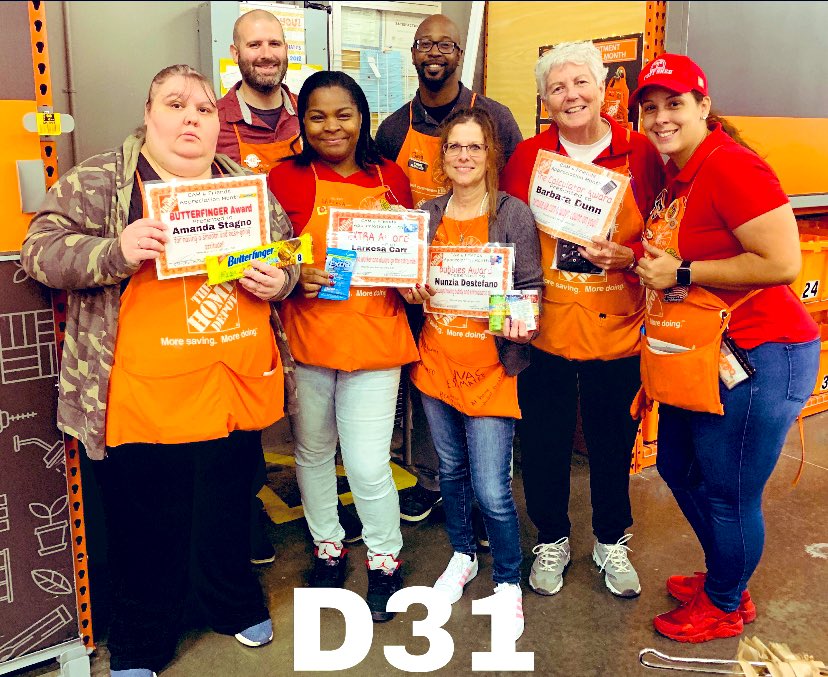 Yadira_THD's tweet photo. These are the last pictures of part 2 of SaturYAYday FUNπ€! Thank you for your dedication to our customers and to each other!!#YummyTreats π #OFA #ServiceDeskAssociate #Greeter #RedDay #CelebratingOurPeople
#CAM2019 #CashiersAndFriendsAppreciationMonth #FUNatWork #Day5οΈβ£ https://t.co/sxAnZnS8hY