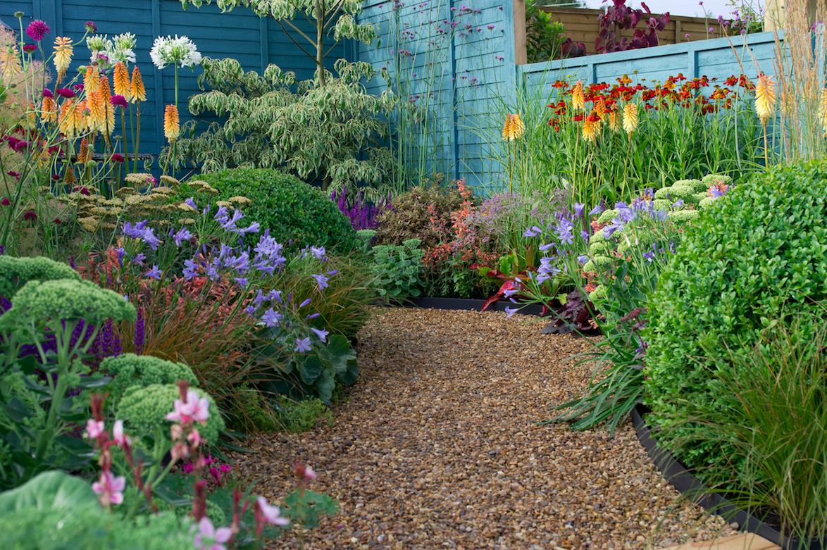 Kate & Tamara tweet media