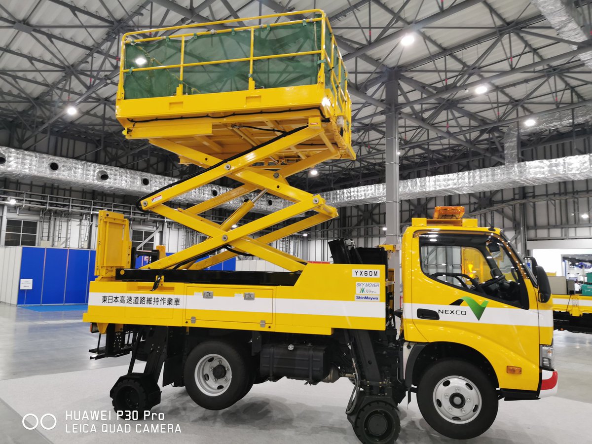 shiba_yuu's tweet photo. ハイウェイテクノフェアの実車展示は、本日のみで明日は見れません。ご注意ください。
#HTF2019 https://t.co/gI9B93eZ1Y