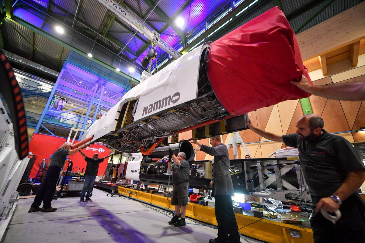 madeinbritainco's tweet photo. Bloodhound reaches final stages of build before high speed tests https://t.co/9uKqiAfvjv

#MadeinBritain #UKmanufactuing #GBmfg #Bloodhound https://t.co/1qzFDi4C25