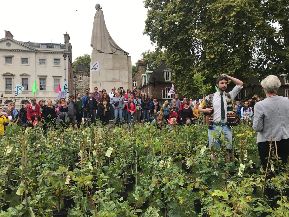 Guy Shrubsole (@guyshrubsole) on Twitter photo Awesome to see <a href="/ExtinctionR/">Extinction Rebellion Global</a> bringing a 1000 trees to Parliament! We need to double tree cover to help stop the climate emergency #MoreTreesPlease Awesome to see <a href="/ExtinctionR/">Extinction Rebellion Global</a> bringing a 1000 trees to Parliament! We need to double tree cover to help stop the climate emergency #MoreTreesPlease