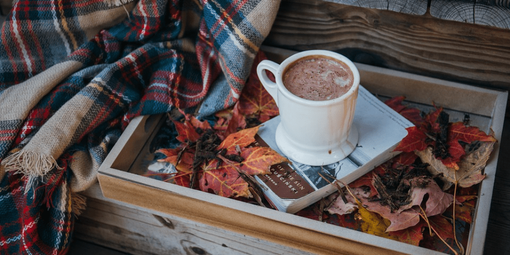 Blogtober Day 5: Autumn/Fall Activities For Bad Days theunbalancingact.com/lifestyle/blog…