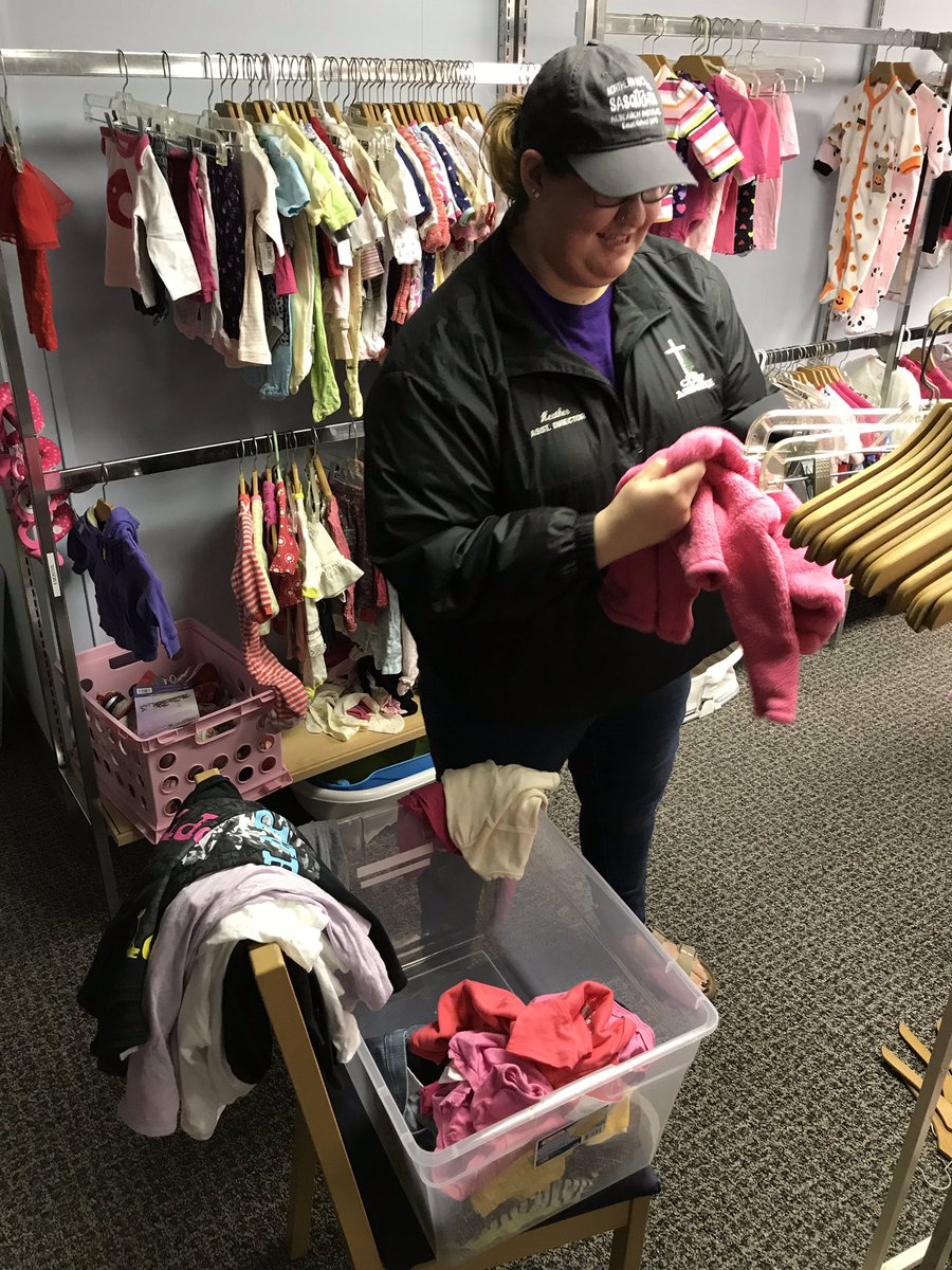 FosterArbor's tweet photo. Thank you to all the volunteers who have helped fill our shelves these past few weeks. Our hearts are bursting with gratitude.💚💛💜
#BeTheChange #MFCCA2 #LoveIsNeverEnding https://t.co/GMpVJoriyW