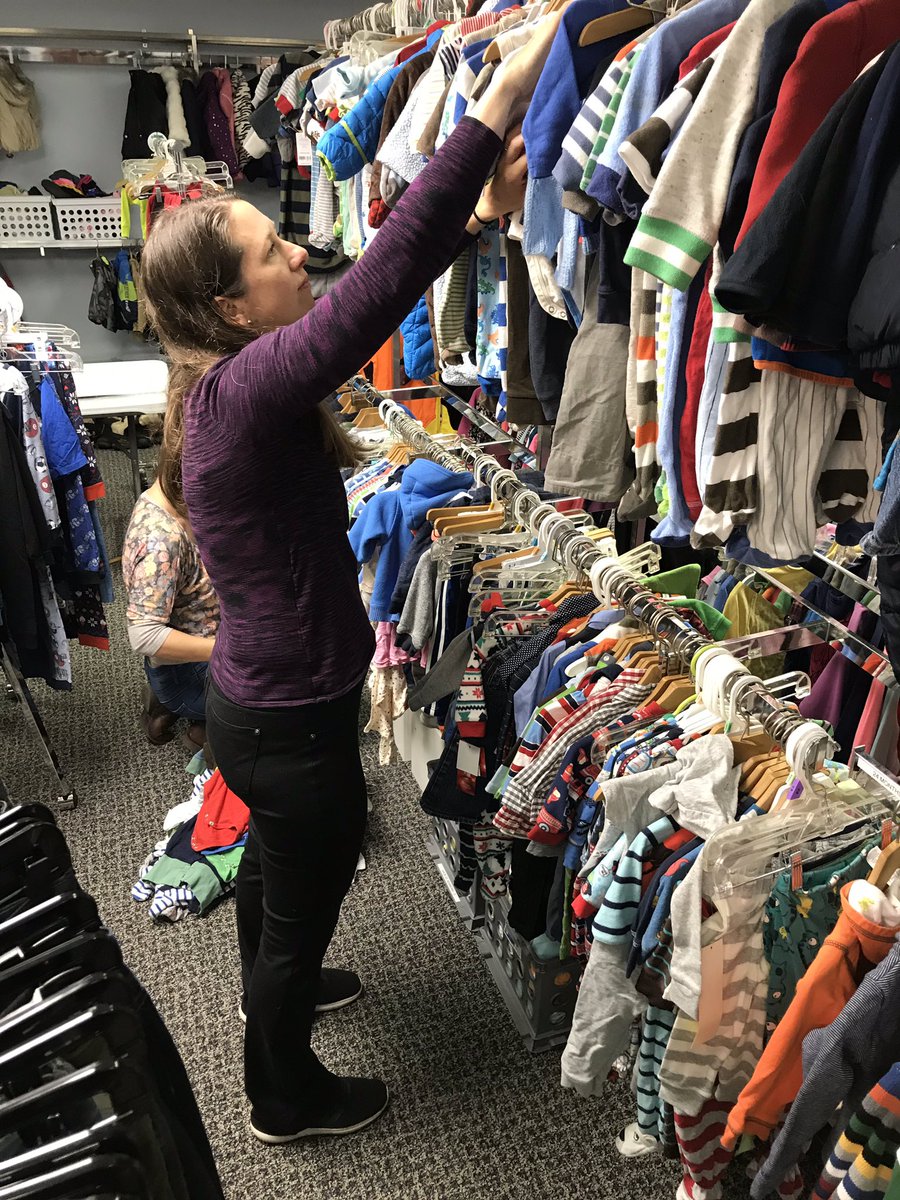 FosterArbor's tweet photo. Thank you to all the volunteers who have helped fill our shelves these past few weeks. Our hearts are bursting with gratitude.💚💛💜
#BeTheChange #MFCCA2 #LoveIsNeverEnding https://t.co/GMpVJoriyW