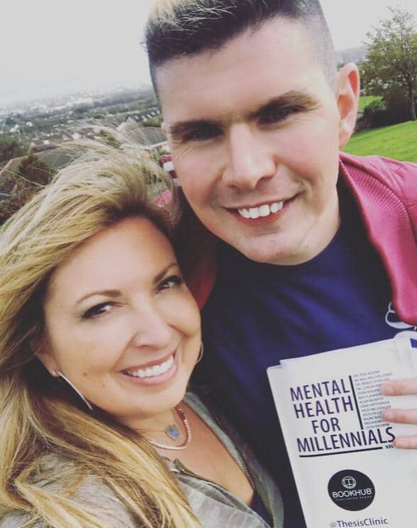 Chris_Sherlock's tweet photo. Rebecca @DocHousel popped in to Talk about her latest instalment in the #mentalhealth For Millennials Book Series with @BookHubPublish as Guest Editor, she reveals an insight to what we can expect from the chapters and authors in the latest Vol.3 #MH4M 

https://t.co/lAQLPVs1ZU https://t.co/6DvTEGPuZa