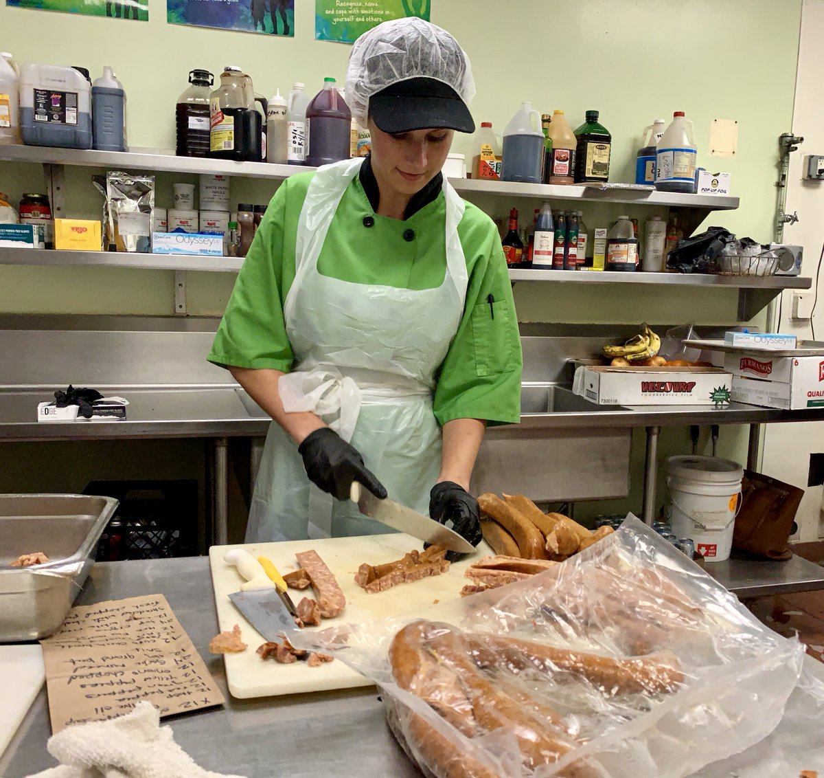 MetroMinistries's tweet photo. "If someone blesses you with an opportunity that you feel inspired from, run as fast as you can towards your dream. " ~ Jennifer, Metro #CulinaryArtsProgram student

#BeHope https://t.co/JyPkWlQI13