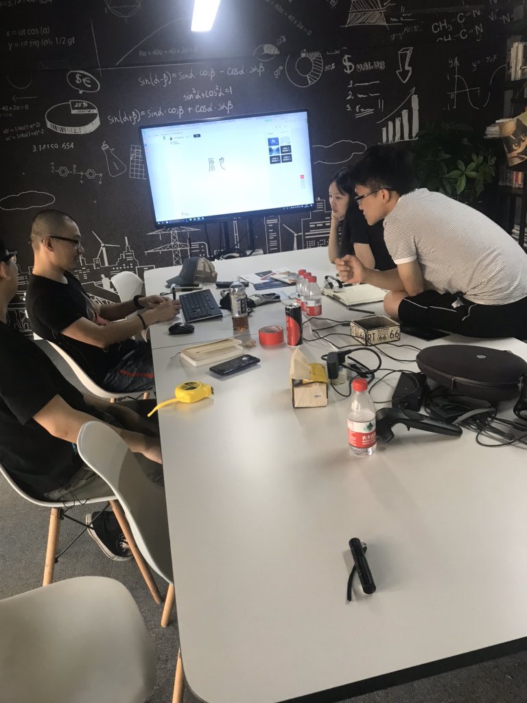 we will succeed in the field of juvenile education.I believe that