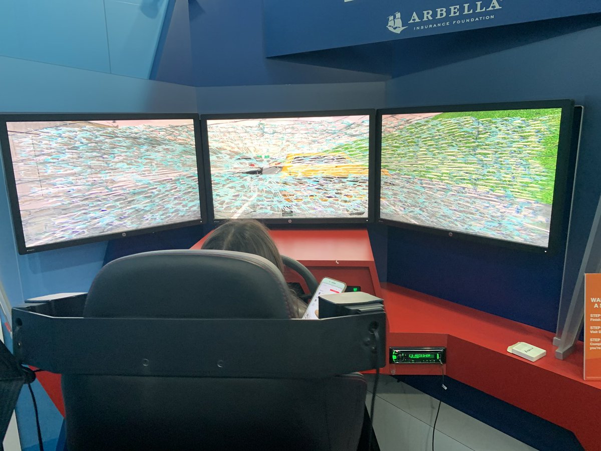 rossathibault's tweet photo. Day 2 of #Distractology @DartmouthHS! Students not only learn about the dangers of distracted driving but they receive a $15 Gas Card & are eligible to apply for a $500 Scholarship! #DHS180 #DartmouthHS Thank You to our community partners @ArbellaIns and Tomlinson & O’Neil! https://t.co/Vqf8cj58ig