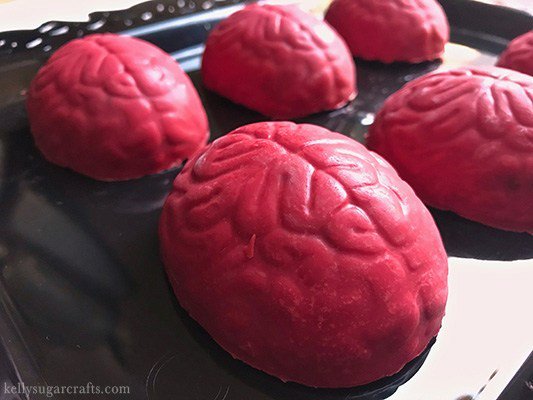 KellySugarCraft's tweet photo. Halloween Brain Brownies Recipe https://t.co/UYEx3CCfNI https://t.co/UUClwwRcHo