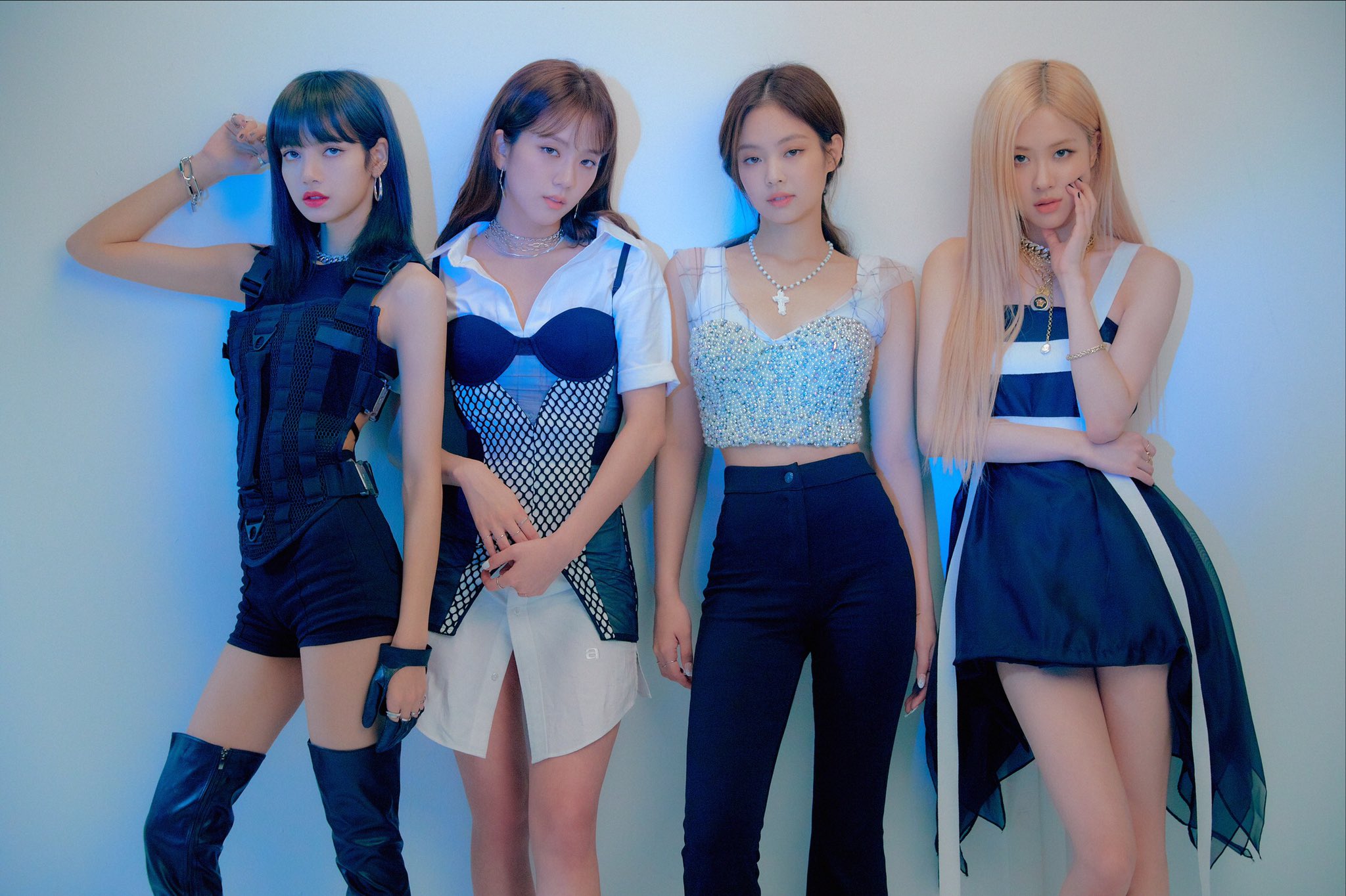 BLACKPINK ジス　ユニバーサル BLACKPINK ジス、アメリカのユニバで記念ショット！可愛すぎる