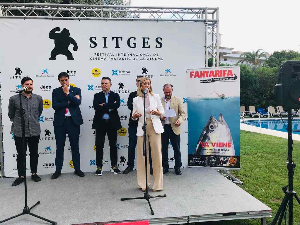 La diputada Lucía Trujillo ha participado en la presentación del Festival de Cine Fantástico de Tarifa <a href="/fantarifa_fest/">fantarifa</a> en Sitges. La Diputación de Cádiz colabora con la organización de este festival, cuya primera edición se desarrollará del 30 de octubre y 2 de noviembre
