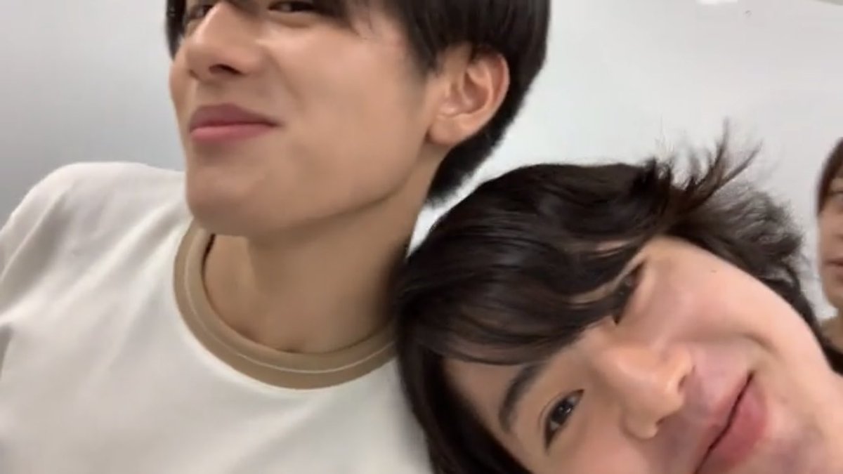kanap______'s tweet photo. スクショが止まらない
#かなりゅ
#金指一世 https://t.co/i27XhtQRm8