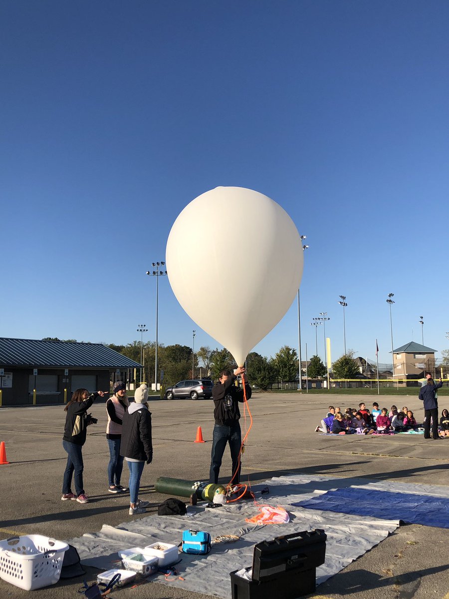 NTarboxNCE's tweet photo. Ready for the weather balloon launch!!! Science rules! #stratostar0340 @NobleCrossing https://t.co/YD117NPabp