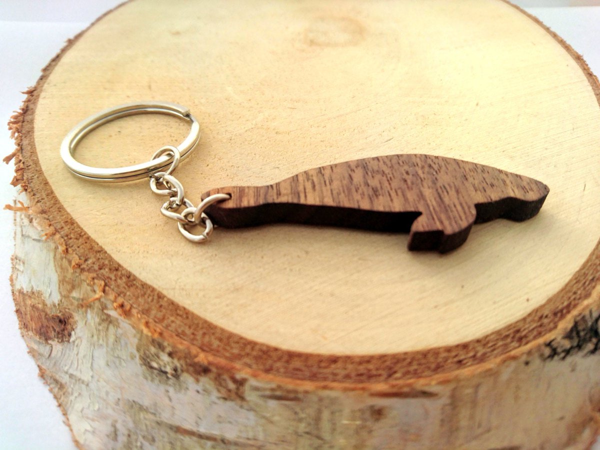 andra_389's tweet image. Wooden Manatee Keychain, Animal Keychain, Sea Animal Keychain, Walnut Wood, Environmental Friendly Green materials tuppu.net/d60d4f5c #keychain #Etsy #CoolKeychain