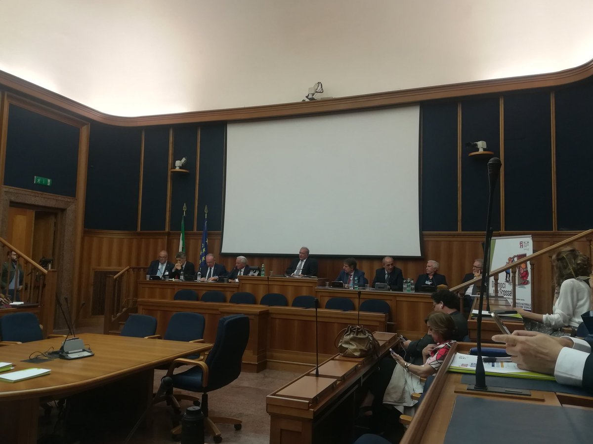 ivanamarino24's tweet photo. 2° Giornata Nazionale della #PrevenzioneSismica il 20 ottobre e programma di prevenzione attiva #Diamociunascossa! nel mese di novembre.
Il percorso di #rivoluzioneculturale volto alla diffusione della #consapevolezzadelrischio e della #culturadellaprevenzione è in atto! https://t.co/p8FAVWJUYO