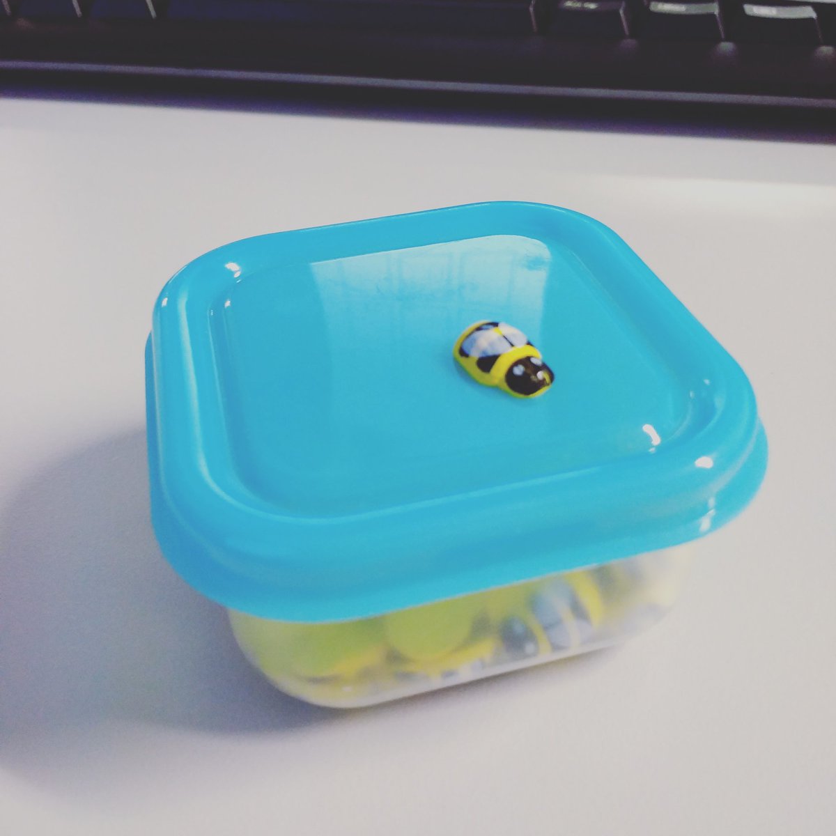 UnrulyEmber's tweet photo. Embee is super excited for tonight's playtesting session, I can't wait to unleash the rest of the hive! #boardgames #playtesting #beeadventurous #savethebees https://t.co/XdSboCsR29
