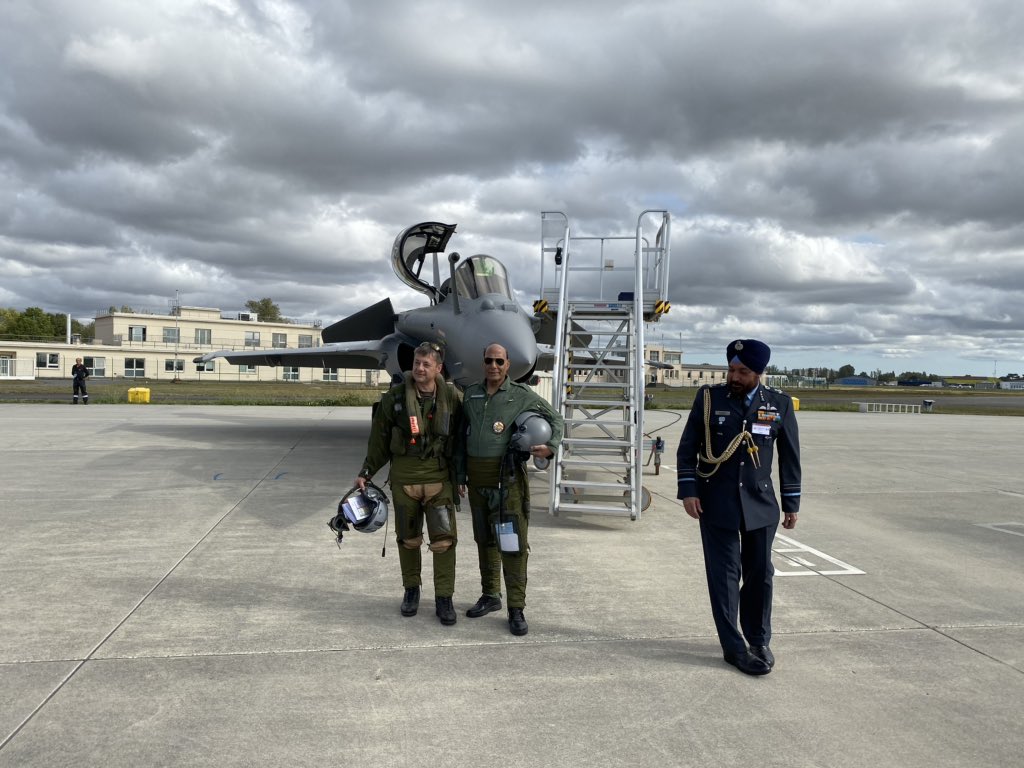 rajnathsingh's tweet photo. Ready for take off in the newly inducted Rafale https://t.co/iNcsx3KUdO
