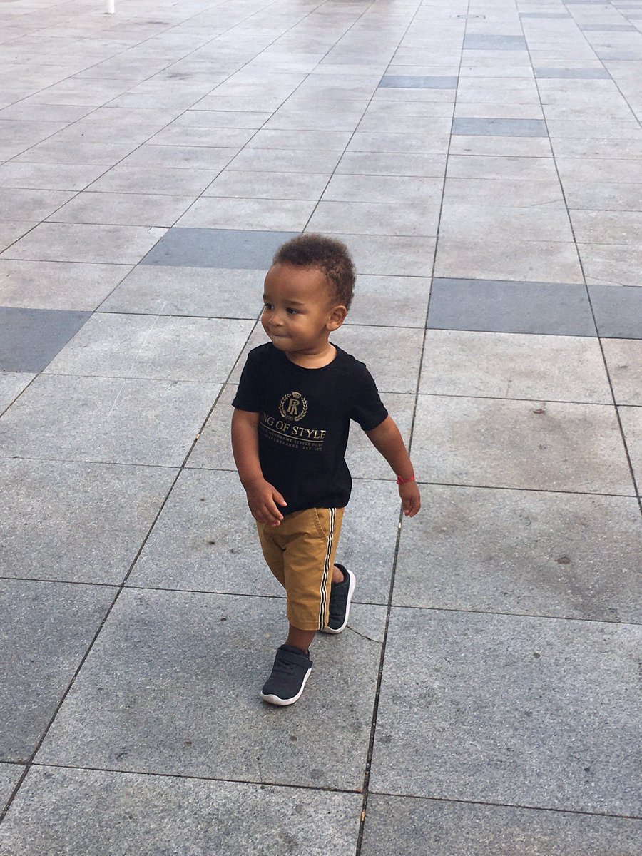 Janine Sandell tweet media