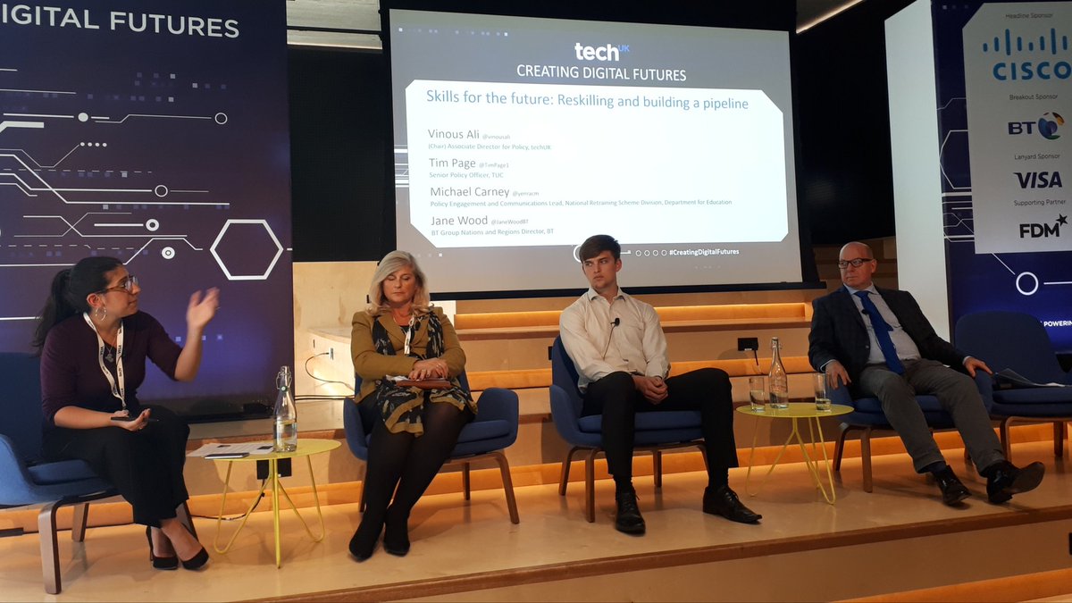 techUKdepCEO's tweet photo. What skills are needed for the future? with @vinousali @JaneWoodBT @yenracm DCMS & @TimPage1 TUC https://t.co/dOmKJdLrjO