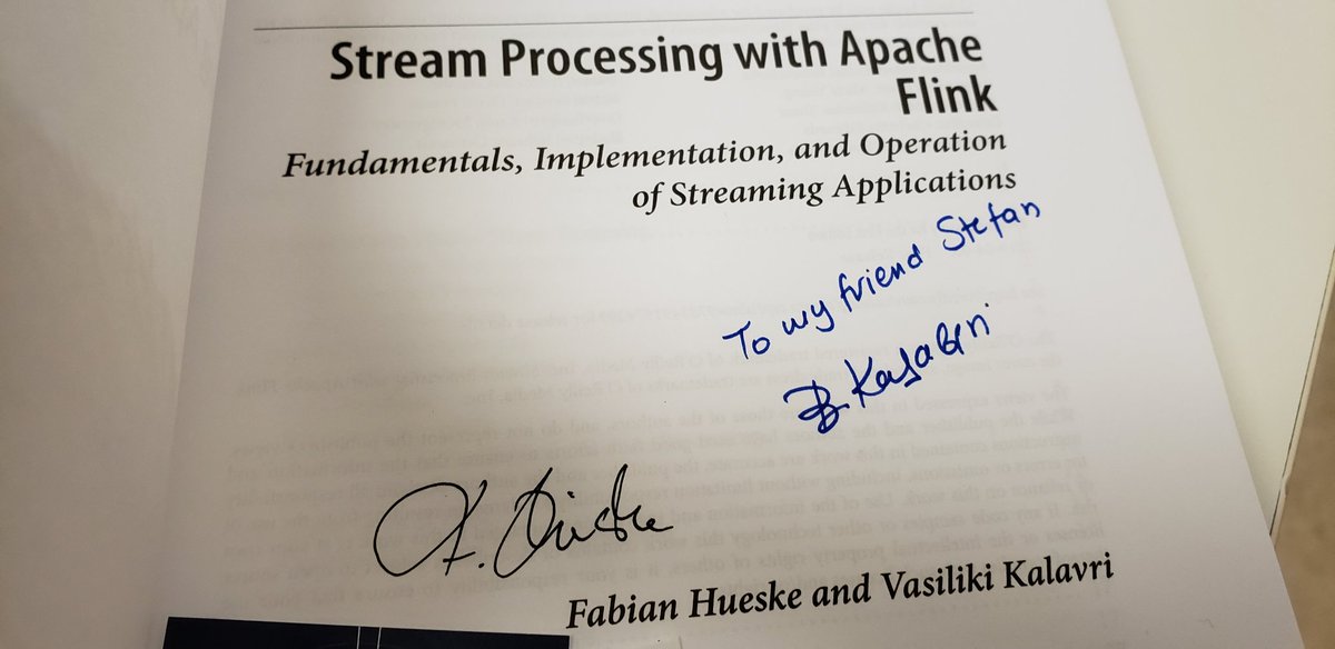 ExNexu's tweet photo. Thank you @vkalavri &amp; @fhueske #flinkforward https://t.co/JNXu08YEzn