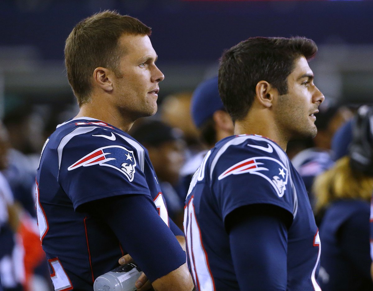 BleacherReport's tweet photo. Only two quarterbacks in the league remain undefeated.

Wasn’t long ago they were in the same QB room… https://t.co/fvUj4nzDIY