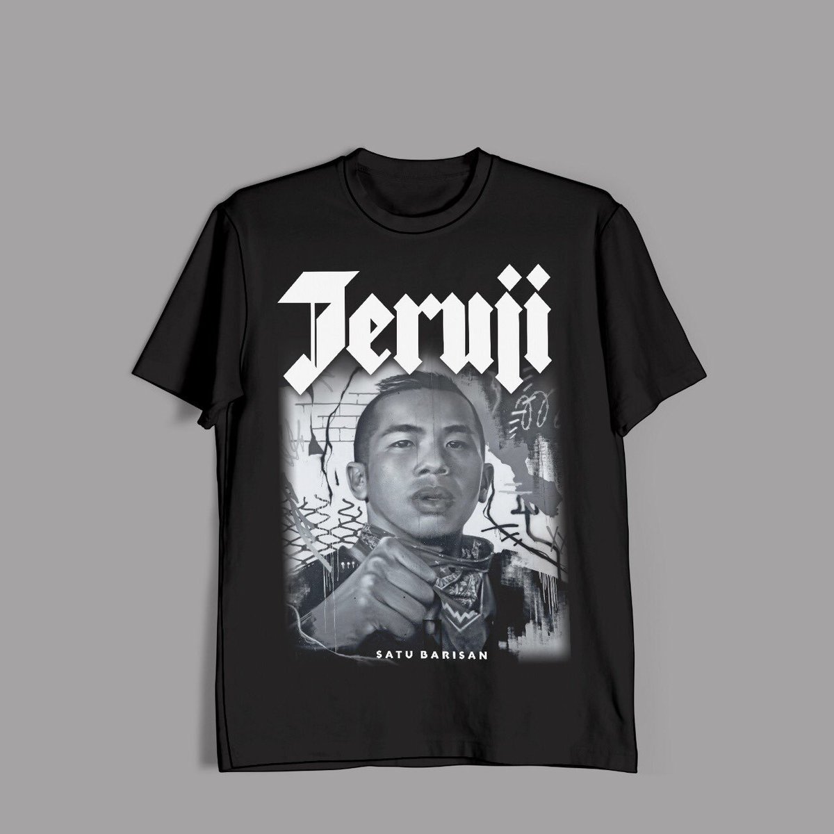 Jeruji4Warlock's tweet photo. pre order tshirt cover album satu barisan silahkan kunjungi account instagram @jerujimerchandise @loudnclear.id https://t.co/GgBsyNa3Ag