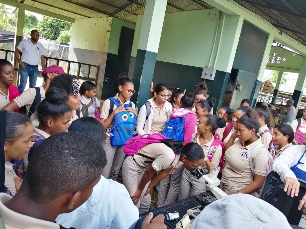 PROGANA_RD's tweet photo. Capacitación en Andrología a jóvenes estudiantes de termino y futuros extensionistas del Instituto Tecnológico San Ignacio de Loyola (ITESIL) https://t.co/wN4tkdDYwj