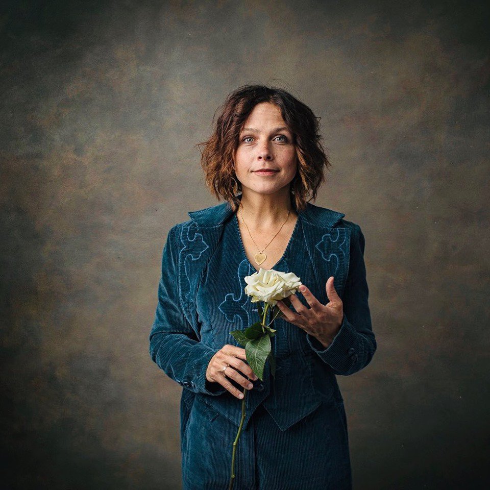 wepluggoodmusic's tweet photo. While her album is scheduled for full release on November 1, @mayerlewine continues her lifelong work of activism through the launch of a new music video for her new single ‘Whole Again’

Watch here: https://t.co/cwiKgIf1KW https://t.co/BmcE6slqKC