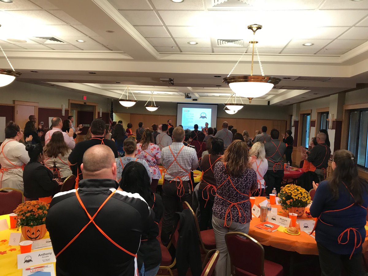 What better way to kick off D16 Lead-In event but with a Home Depot cheer!