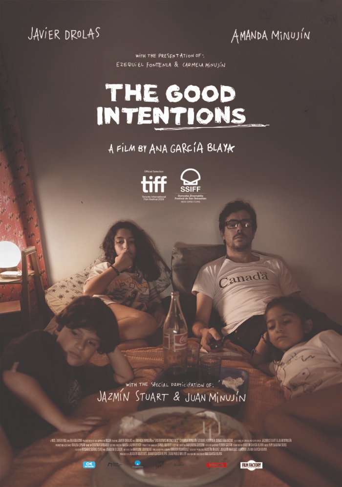 SFCCinema's tweet photo. Toujours lors du @FestBiarritzAL, le Jury du SFCC a également décerné une mention spéciale à LAS BUENAS INTENCIONES de Ana García Blaya
2/2
#PrixSFCCCritique #fbal2019 #SFCC https://t.co/ZmYxZxluDV