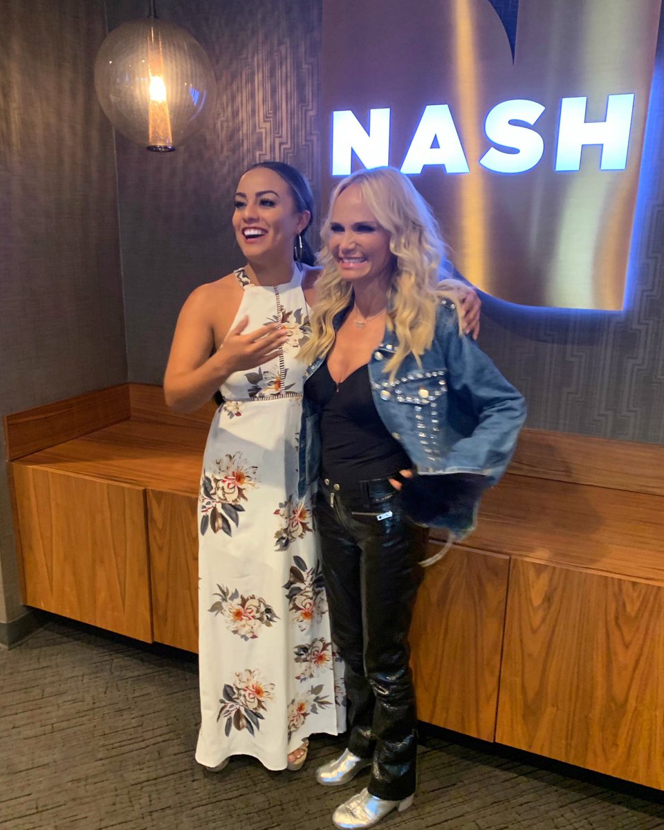 elainadsmith's tweet photo. If you listen to ONE #BreakingThru podcast...make it this one @kchenoweth has been my idol since I was 9 and there is a BIG reason. If you listen all the way through, you’ll find out why. Plus she’s just incredible all podcast long ♥️ https://t.co/SGuqZVbWcd https://t.co/zPloWARxpC