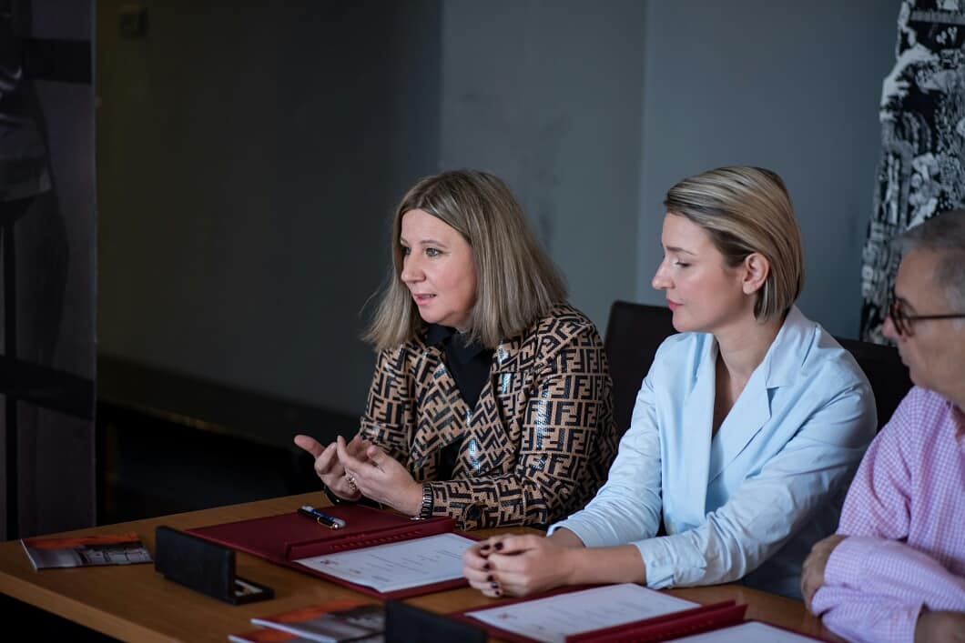 Në kuadër të Paktit për Universitetin, nënshkruam sot marrëveshjen me Universitetin e Arteve dhe Institutin Kombëtar të Regjistrimit të Trashëgimisë Kulturore. Të rinjtë do të kenë mundësi të zhvillojnë praktika mësimore, të mësojnë rreth regjistrimit dhe dixhitalizimit.