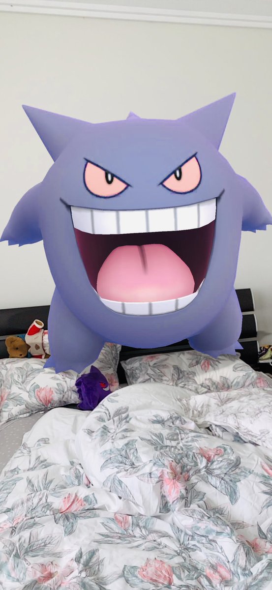 MyLordGengar's tweet photo. In true spooky season fashion, Gengar is out to scare 👻 #PokemonGo #PoGo #PokemonGoAR #PoGoAR #PokemonGoSpooky https://t.co/grRqE9TfSM