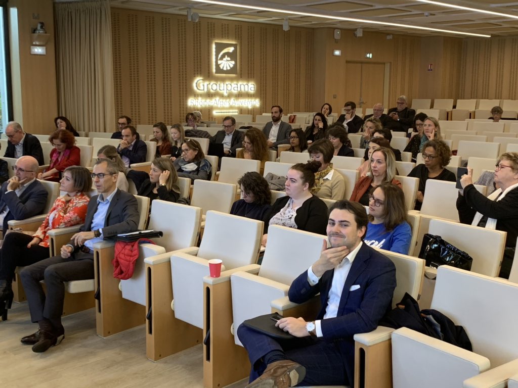 #DRH4.0 : on a parlé #ethique et #confiance a l’ère de la #transformationnumérique ... quel rôle pour les #DRH ? Salle pleine ce matin à <a href="/Groupama/">Groupama</a> #lyon pour ce bel événement coorganise par <a href="/FromontBriens/">Fromont Briens</a> @altitud_rh  <a href="/HaasAvocats/">Haas Avocats</a>  <a href="/CFECGC/">CFE-CGC</a> <a href="/ANDRH69/">ANDRH du Rhone</a>