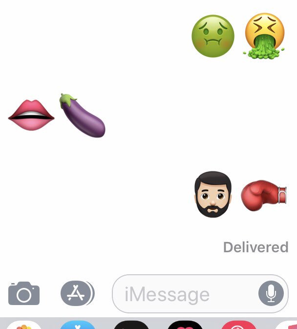 carrie4502's tweet photo. This week on #TueLove texts with Rob. 🙂
ps- We call each other Gina & Joey with Boston/NY accents whenever we are in public. 🤦🏻♀️🤷🏻♀️🤣 https://t.co/dKtI2KNIrI