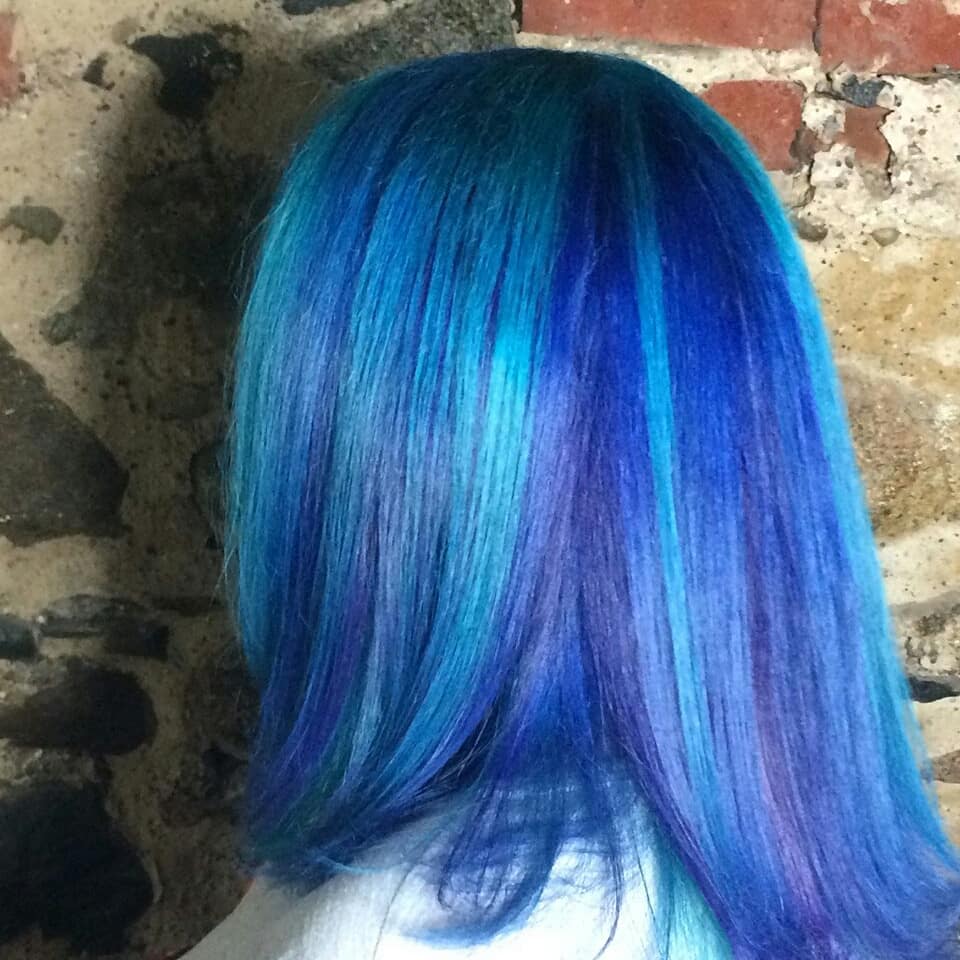 AnnekesHairA2's tweet photo. #nofilter folks just an amazing transformation by ours truly @micci_annekes call today for dramatic makeover magic! 💙💇
#transformationtuesday #hair #salon #downtown #annarbor #potd #partycolor #redken #color https://t.co/yxIV8vfn5F
