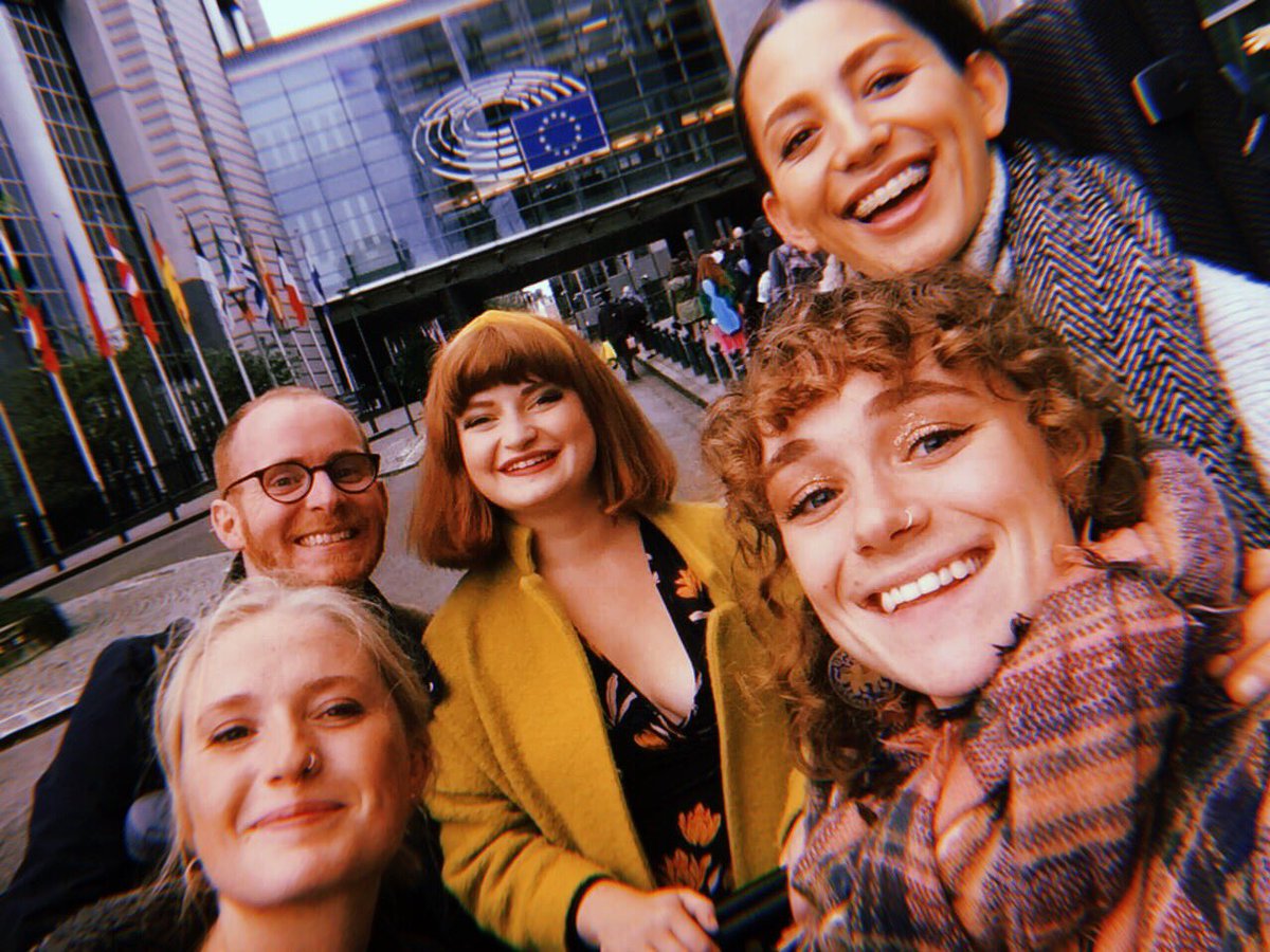 SO!! We’re in Brussels - all sixty of us! 

Whilst #extinctionrebellion do their thing in #London, we’re bringing our concerns around #Brexit and the global #climatecrisis to the heart of the European Parliament with our BIGGEST performance yet!!! 🎶✨

#EU #notleavingquietly