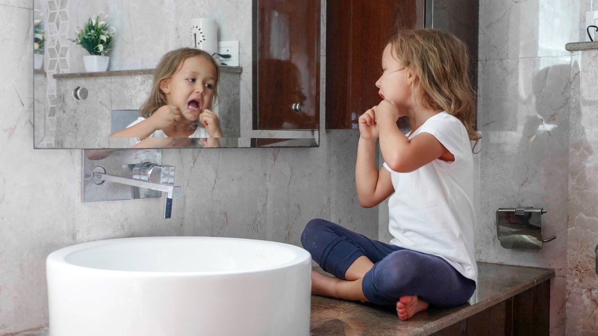 "Flossing is the most neglected and unappreciated component of home care. 😄 If started earlier and in a fun playing manner it will become an every day habit." Dr. Ordonez 
#dentistry #dentist #dental #smile #teeth #dentalimplants #dentalcare